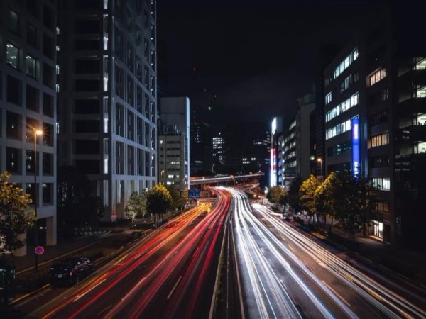 國(guó)家發(fā)話了！大城市全面放寬政策，戶外廣告或?qū)⒂瓉?lái)第二春！