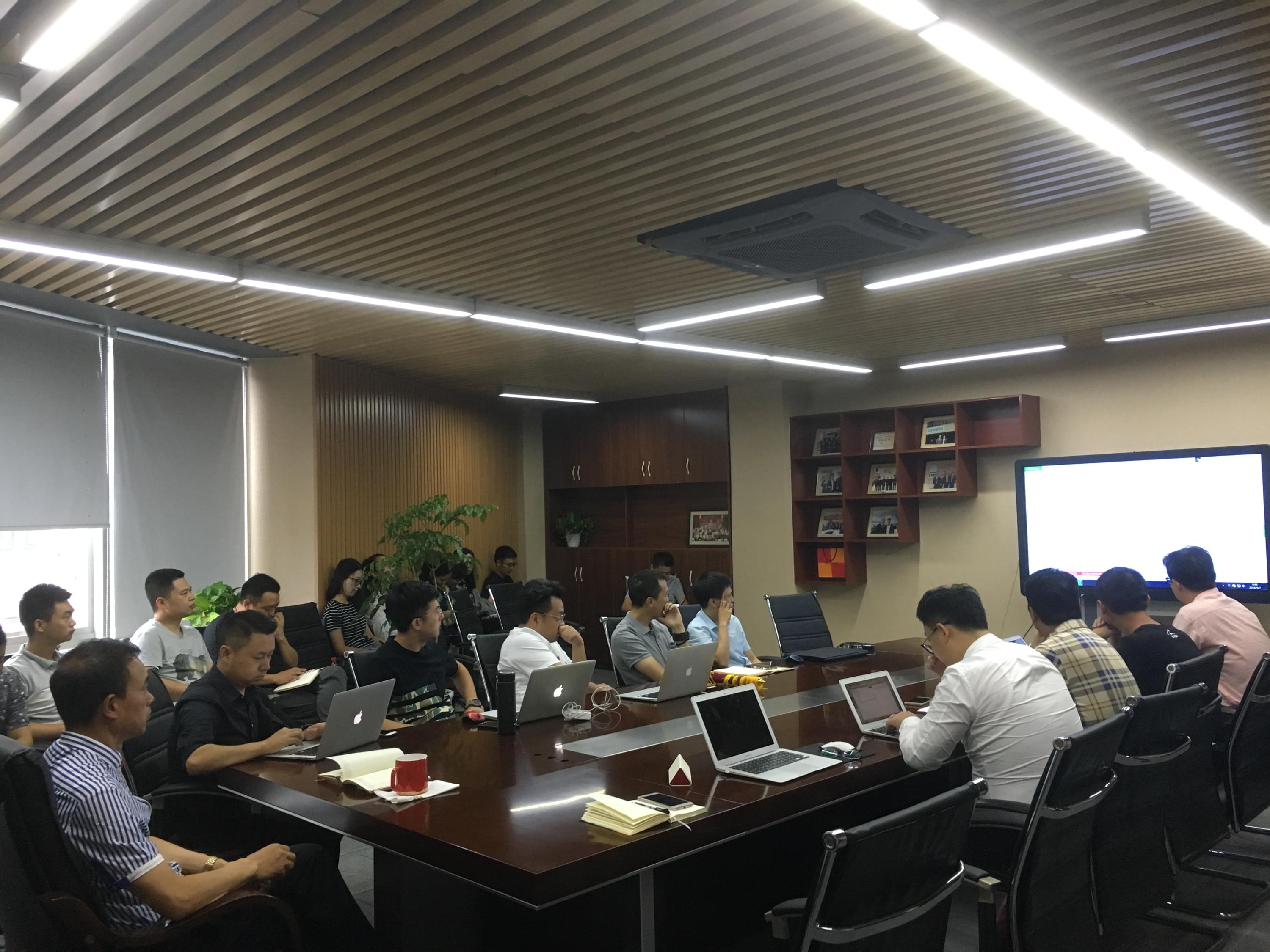 個人團隊共發(fā)展，新天杰傳媒召開8月經(jīng)營會議